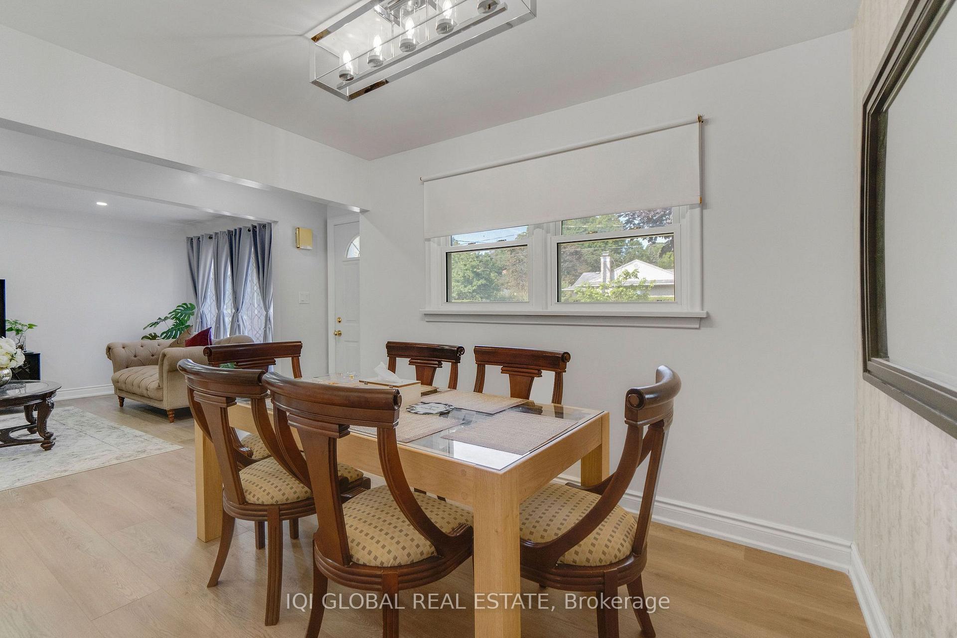 Photo 11 of 147 Tait Street, Cambridge, St Andrews/Southwood — HOMEH