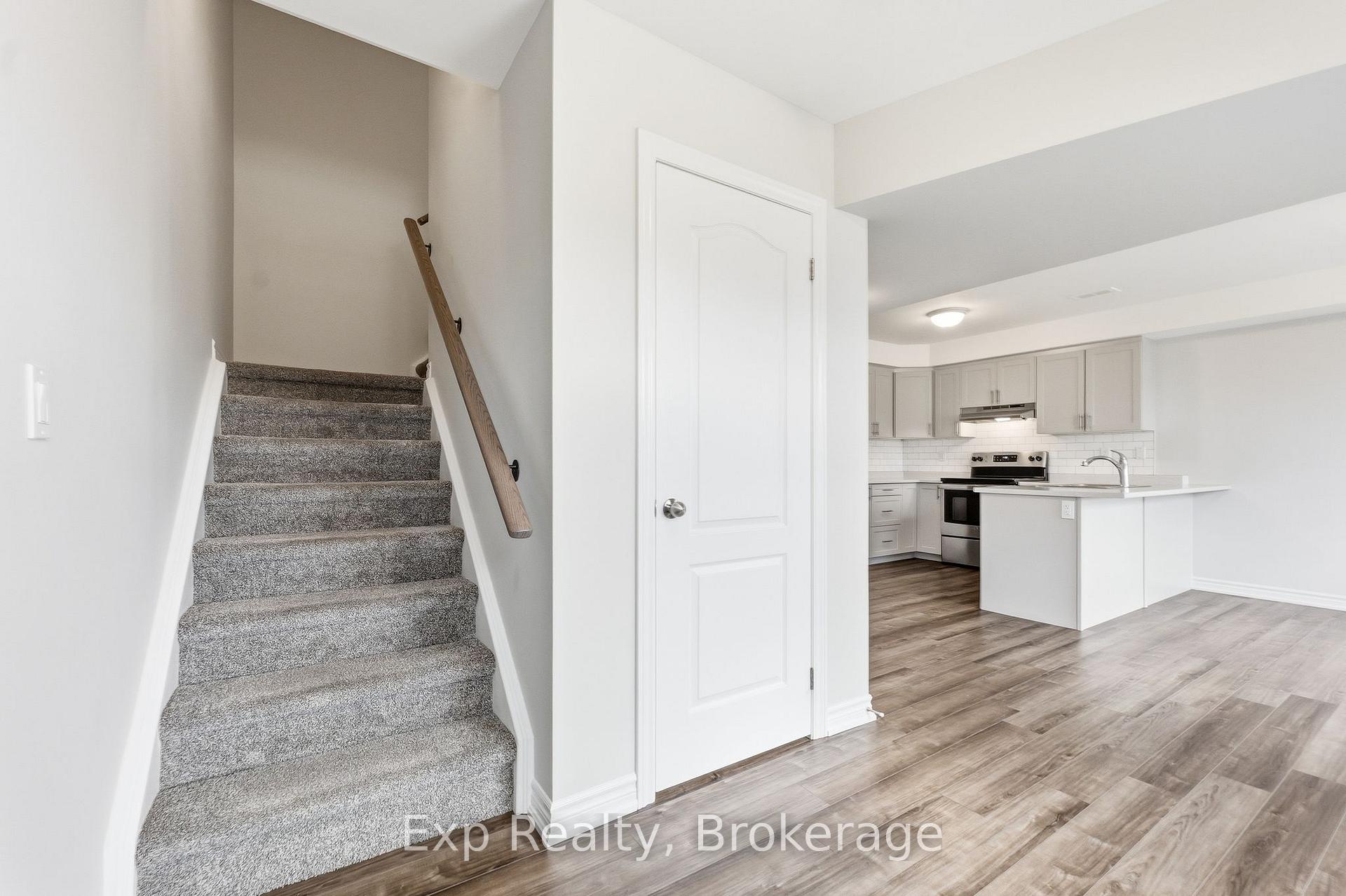 Photo 12 of Unit 508, 470 Lonsberry Drive, Cobourg — HOMEH