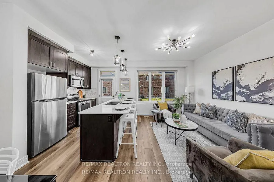 Photo 2 of 8 Emily Street, Brampton, Northwest Brampton — HOMEH