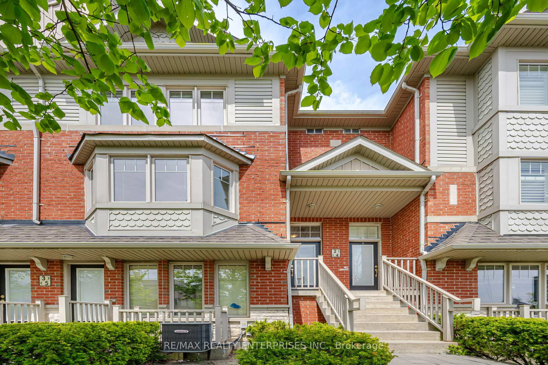 Photo 2 of Unit 3,4, 3375 Thomas Street, Mississauga, Churchill Meadows — HOMEH