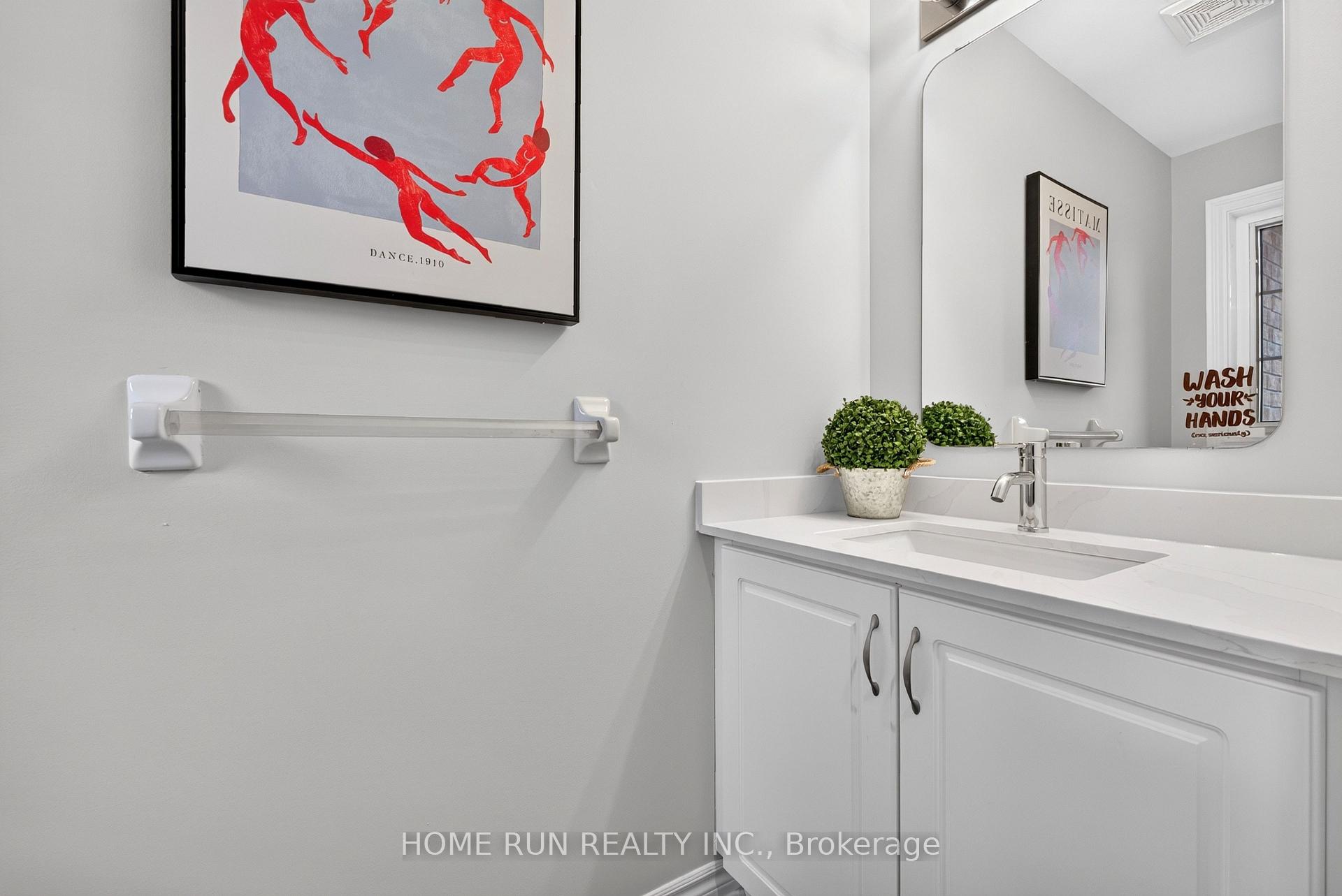 Photo 5 of 164 Gray Crescent, Ottawa, Kanata - Beaverbrook — HOMEH