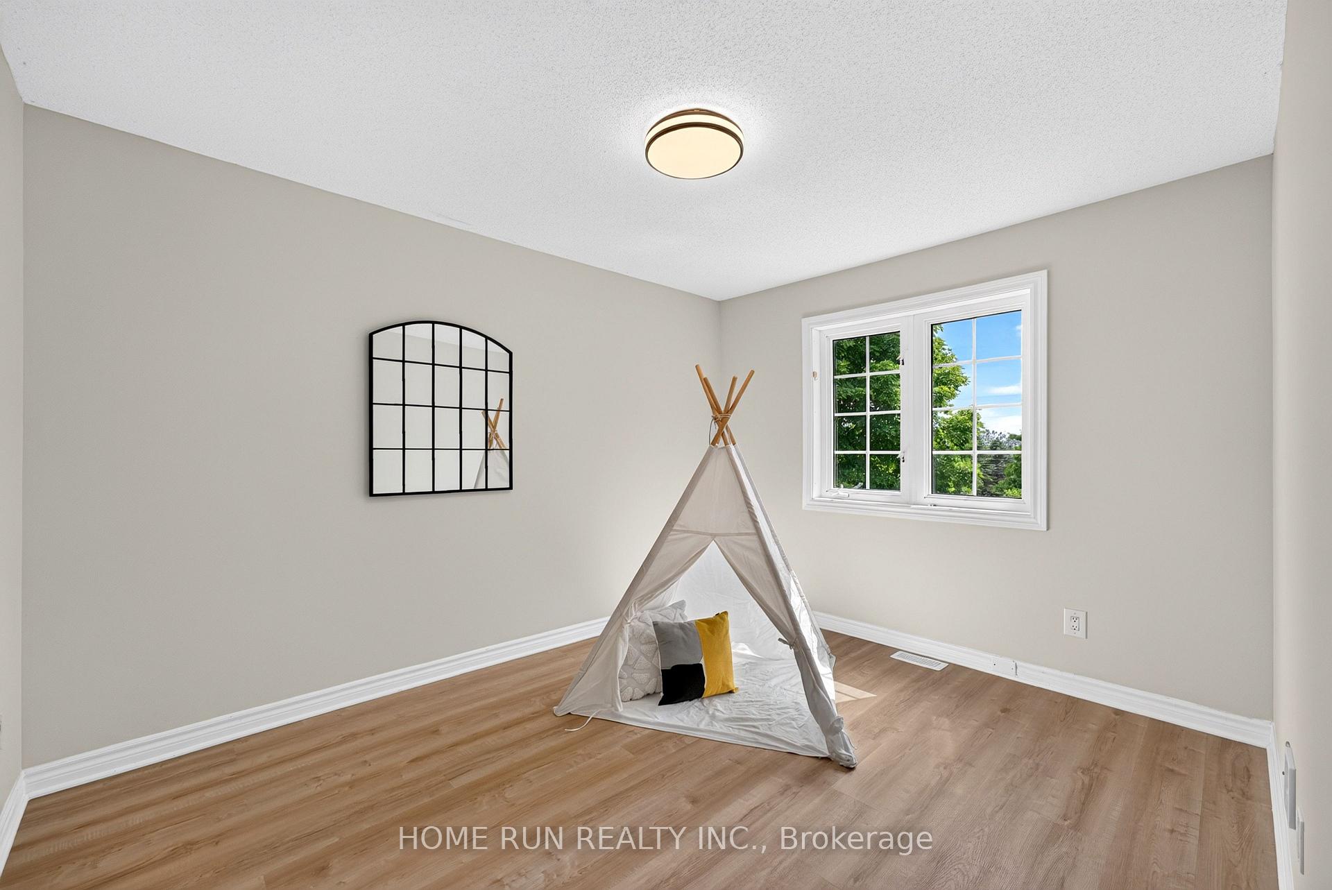 Photo 26 of 164 Gray Crescent, Ottawa, Kanata - Beaverbrook — HOMEH