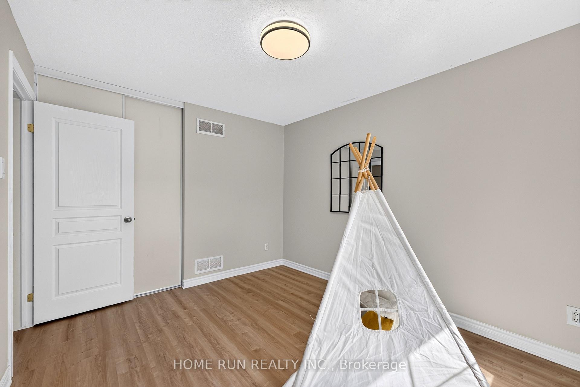 Photo 28 of 164 Gray Crescent, Ottawa, Kanata - Beaverbrook — HOMEH