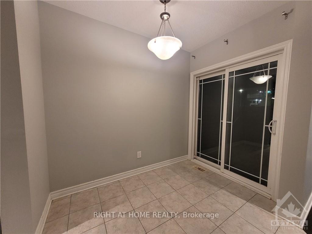Photo 7 of 526 Barrick Hill Road, Ottawa, Kanata - Emerald Meadows/Trailwest — HOMEH