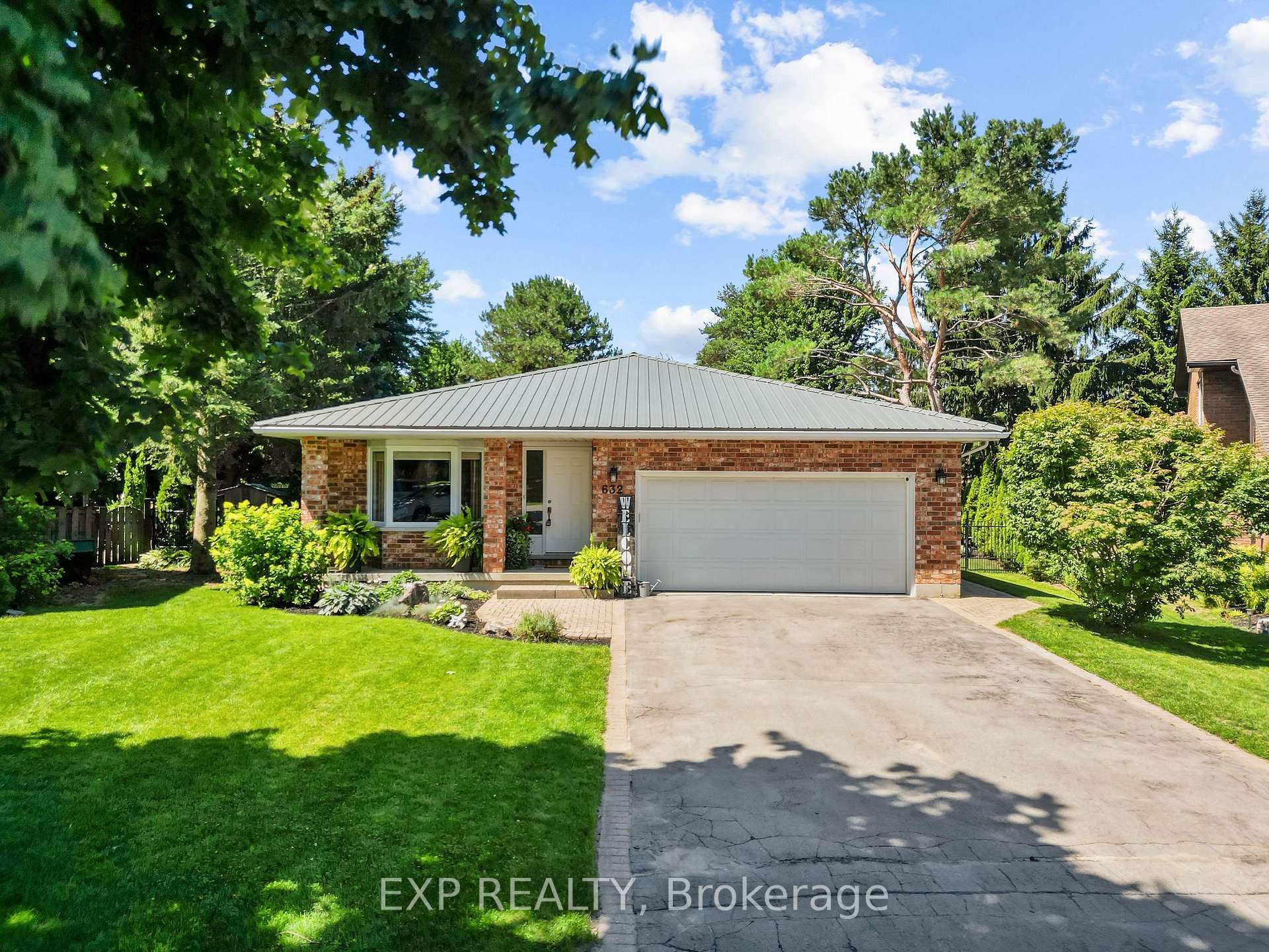 Photo 1 of 632 Hoover Place, Strathroy-Caradoc, Mount Brydges — HOMEH