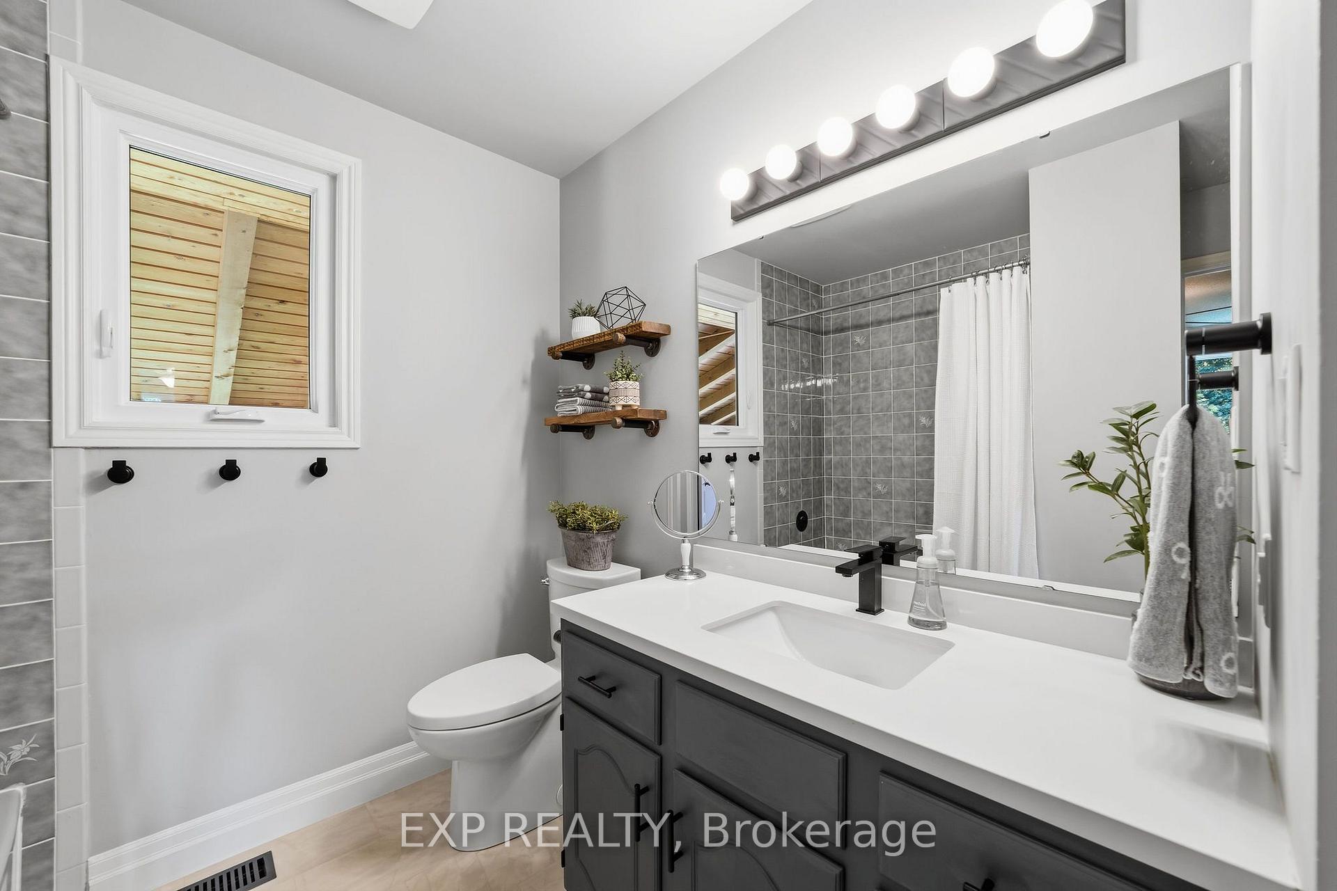 Photo 19 of 632 Hoover Place, Strathroy-Caradoc, Mount Brydges — HOMEH