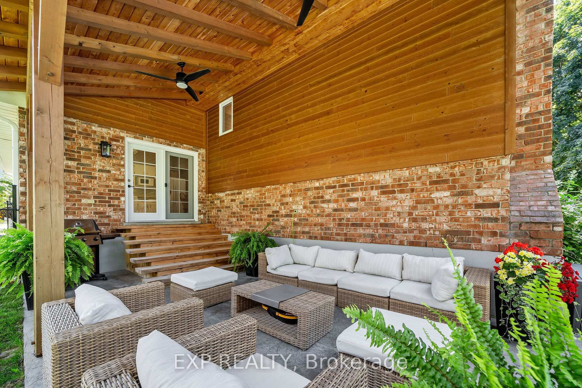 Photo 25 of 632 Hoover Place, Strathroy-Caradoc, Mount Brydges — HOMEH