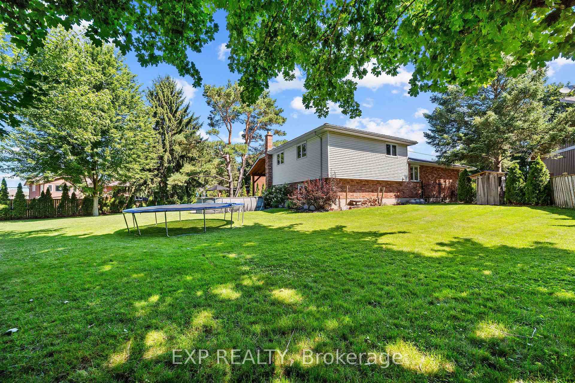 Photo 31 of 632 Hoover Place, Strathroy-Caradoc, Mount Brydges — HOMEH