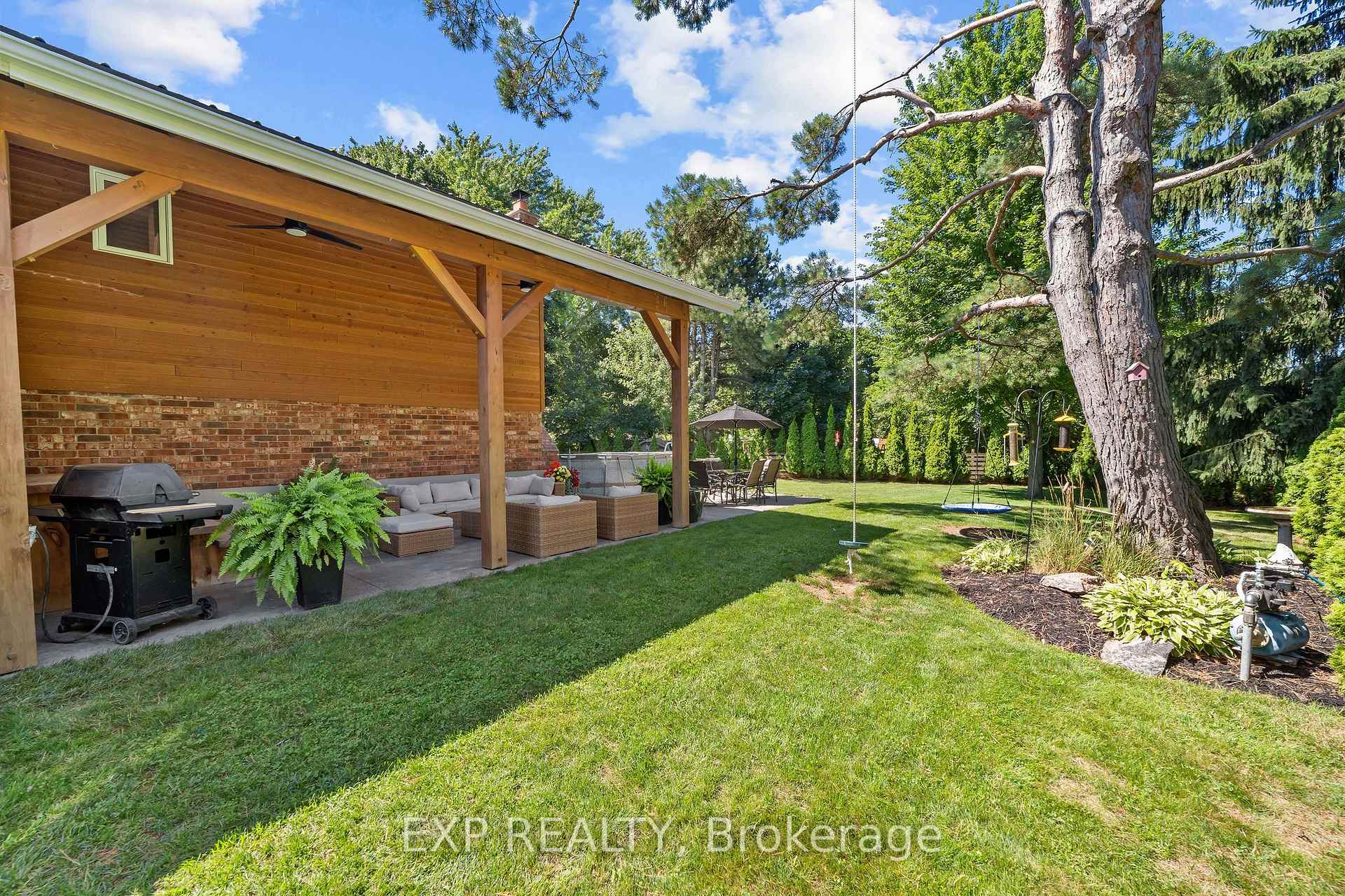 Photo 33 of 632 Hoover Place, Strathroy-Caradoc, Mount Brydges — HOMEH