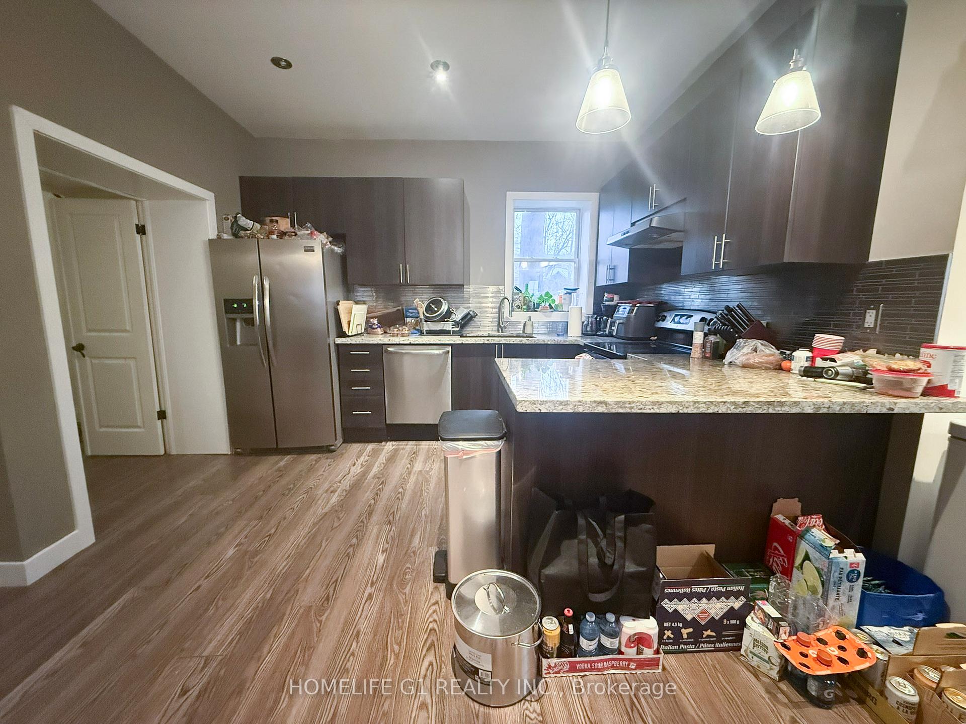 Photo 6 of 286 Hunter Street W, Hamilton, Kirkendall — HOMEH