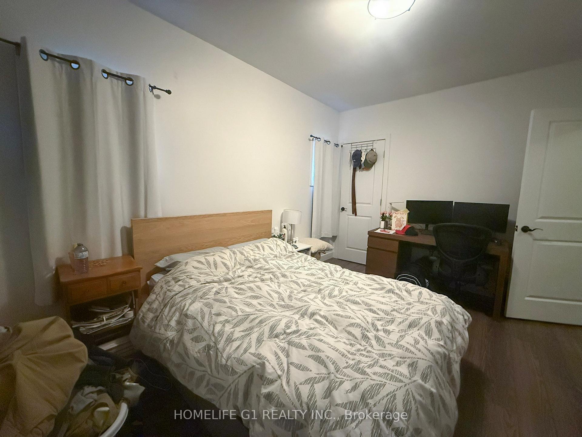 Photo 16 of 286 Hunter Street W, Hamilton, Kirkendall — HOMEH