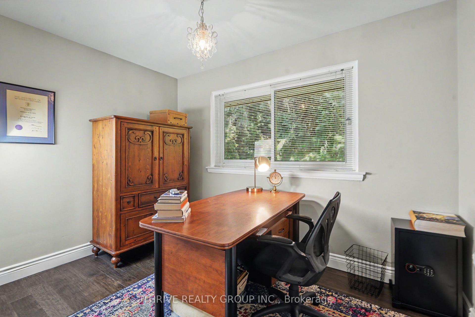 Photo 17 of 665 Kildare Road, London, North P — HOMEH
