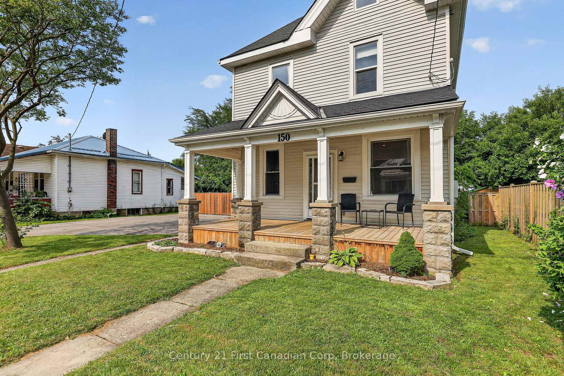 Photo 6 of 150 Manitoba Street, St. Thomas — HOMEH