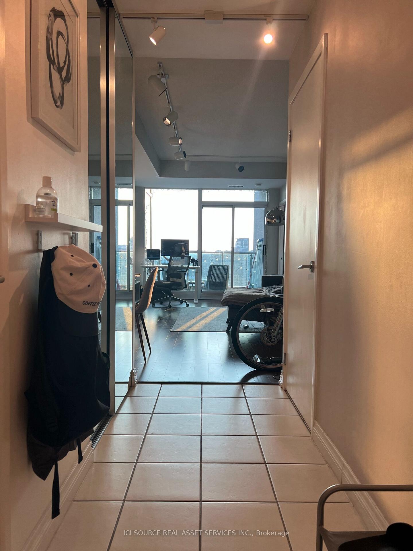Photo of Unit 2612, 219 Fort York Boulevard