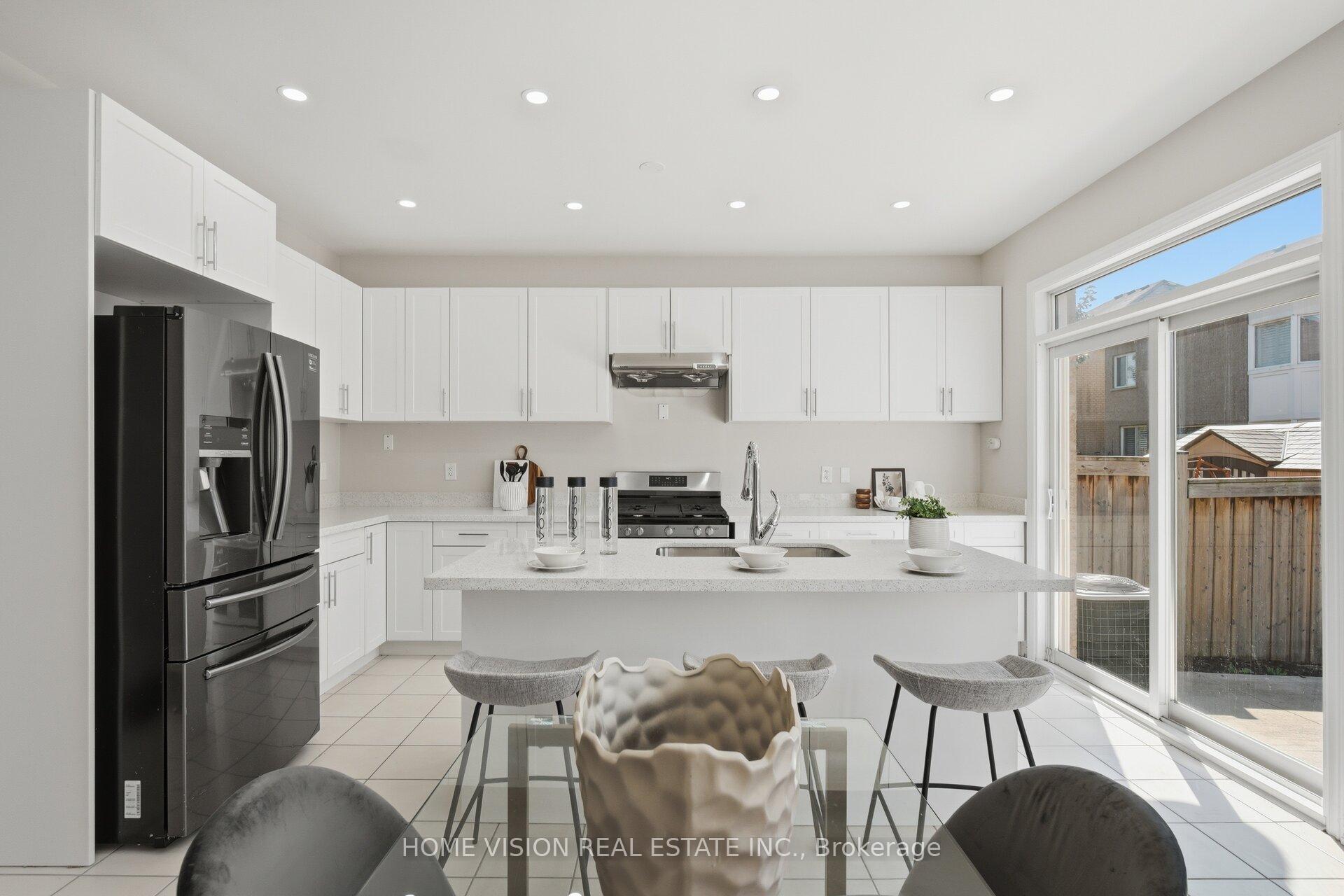 Photo 6 of 392 Father Tobin Road, Brampton, Sandringham-Wellington — HOMEH