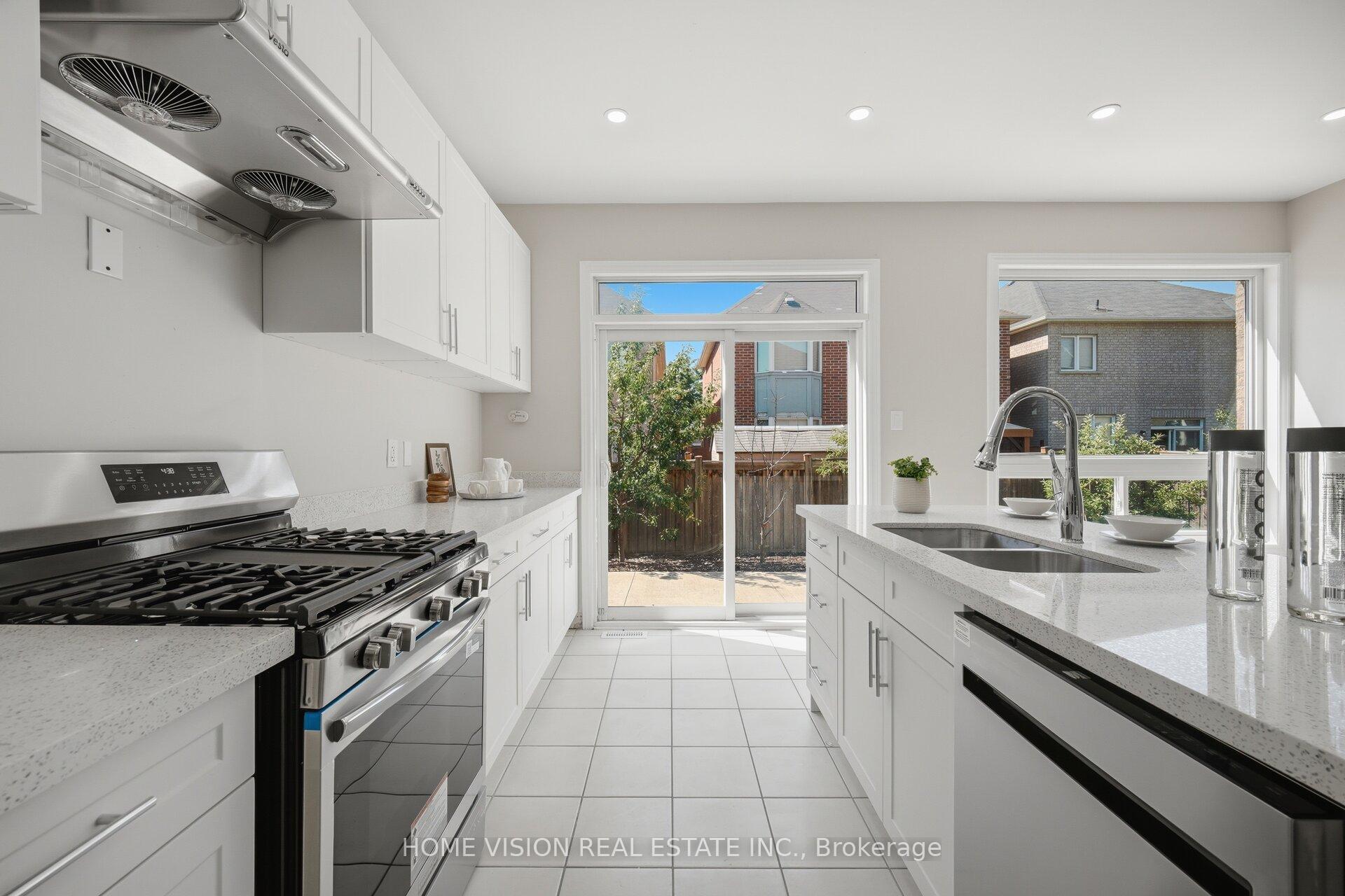 Photo 8 of 392 Father Tobin Road, Brampton, Sandringham-Wellington — HOMEH
