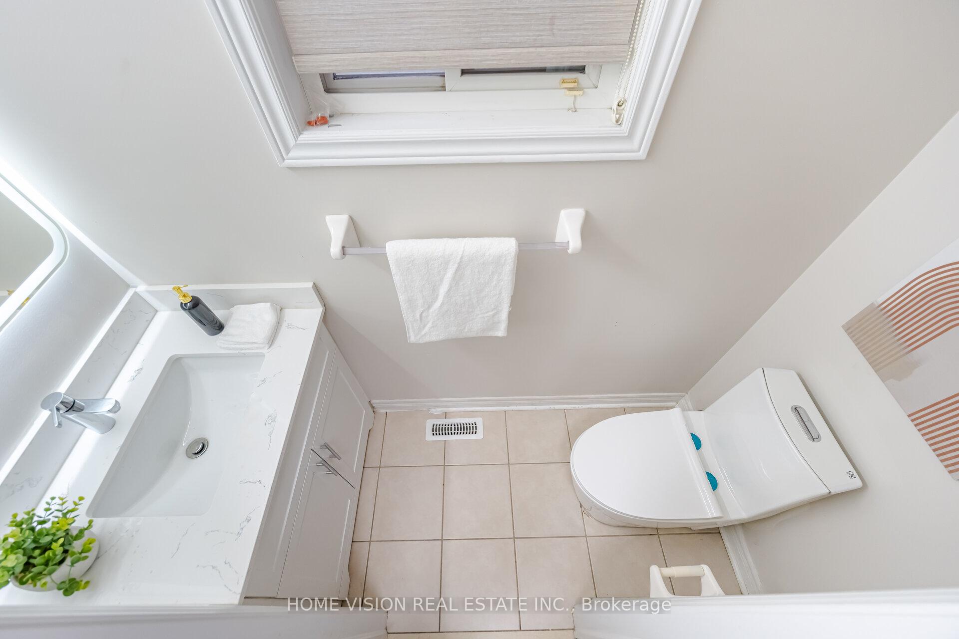 Photo 15 of 392 Father Tobin Road, Brampton, Sandringham-Wellington — HOMEH