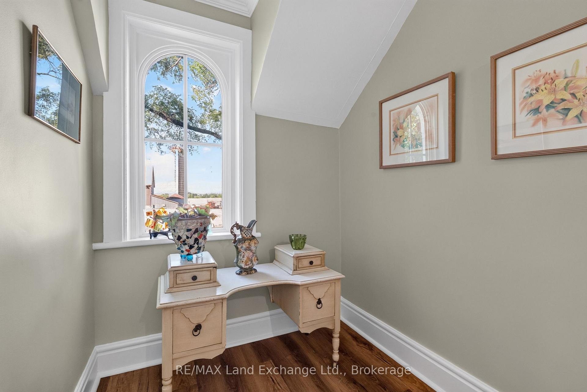 Photo 17 of 5855 9 Highway, Kincardine — HOMEH
