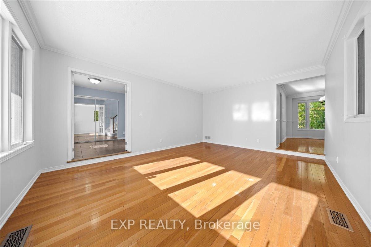Photo 5 of 129 Lady Slipper Way, Ottawa, Huntley Ward (South West) — HOMEH