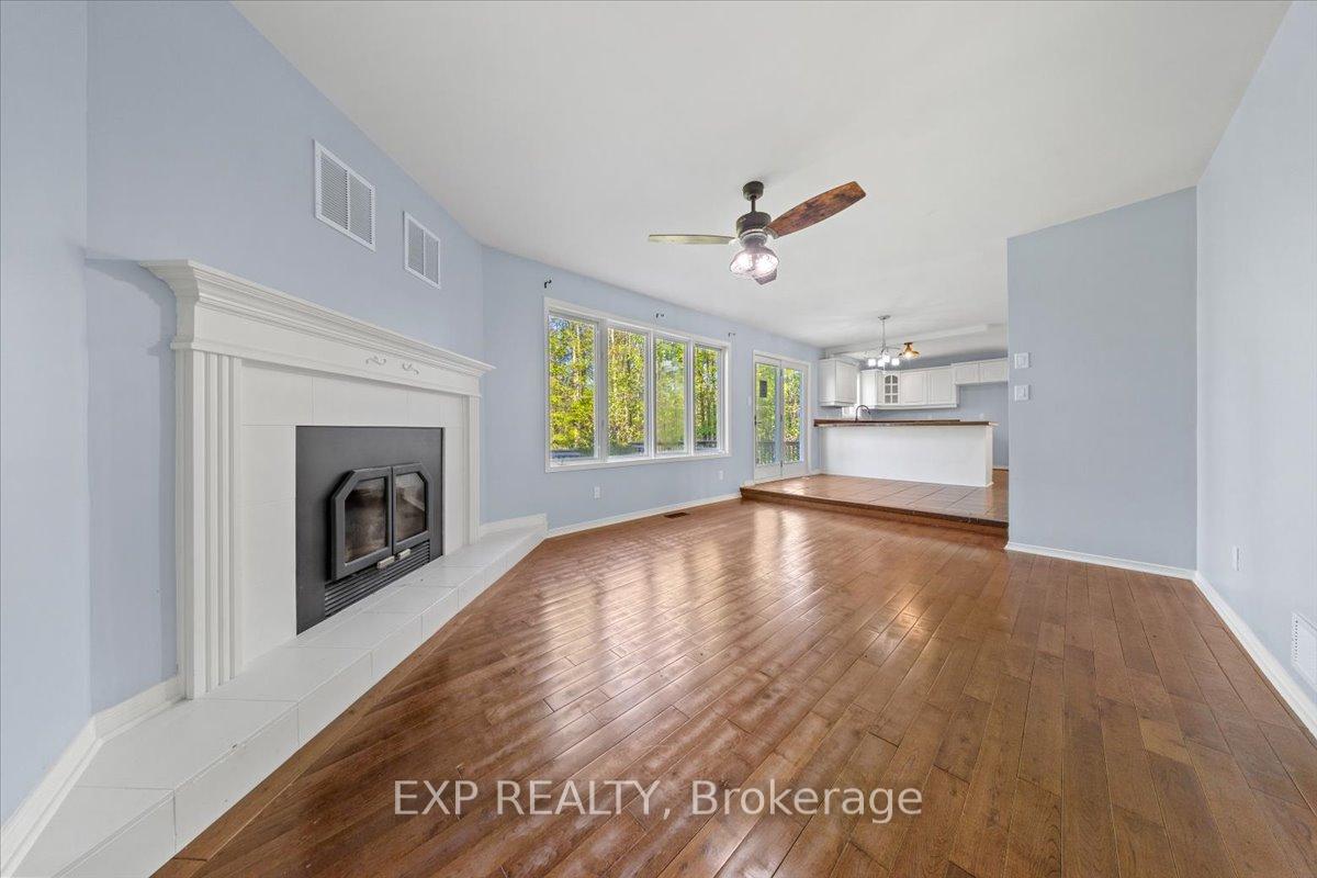 Photo 18 of 129 Lady Slipper Way, Ottawa, Huntley Ward (South West) — HOMEH