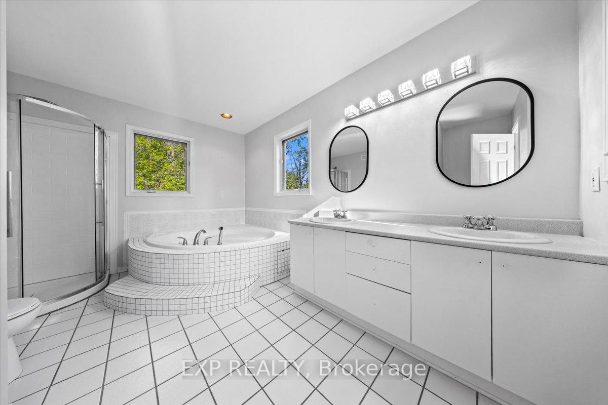 Photo 32 of 129 Lady Slipper Way, Ottawa, Huntley Ward (South West) — HOMEH