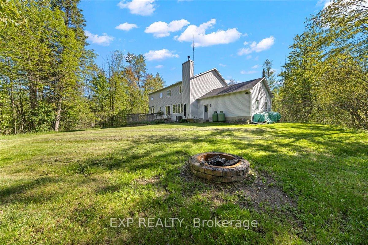 Photo 42 of 129 Lady Slipper Way, Ottawa, Huntley Ward (South West) — HOMEH