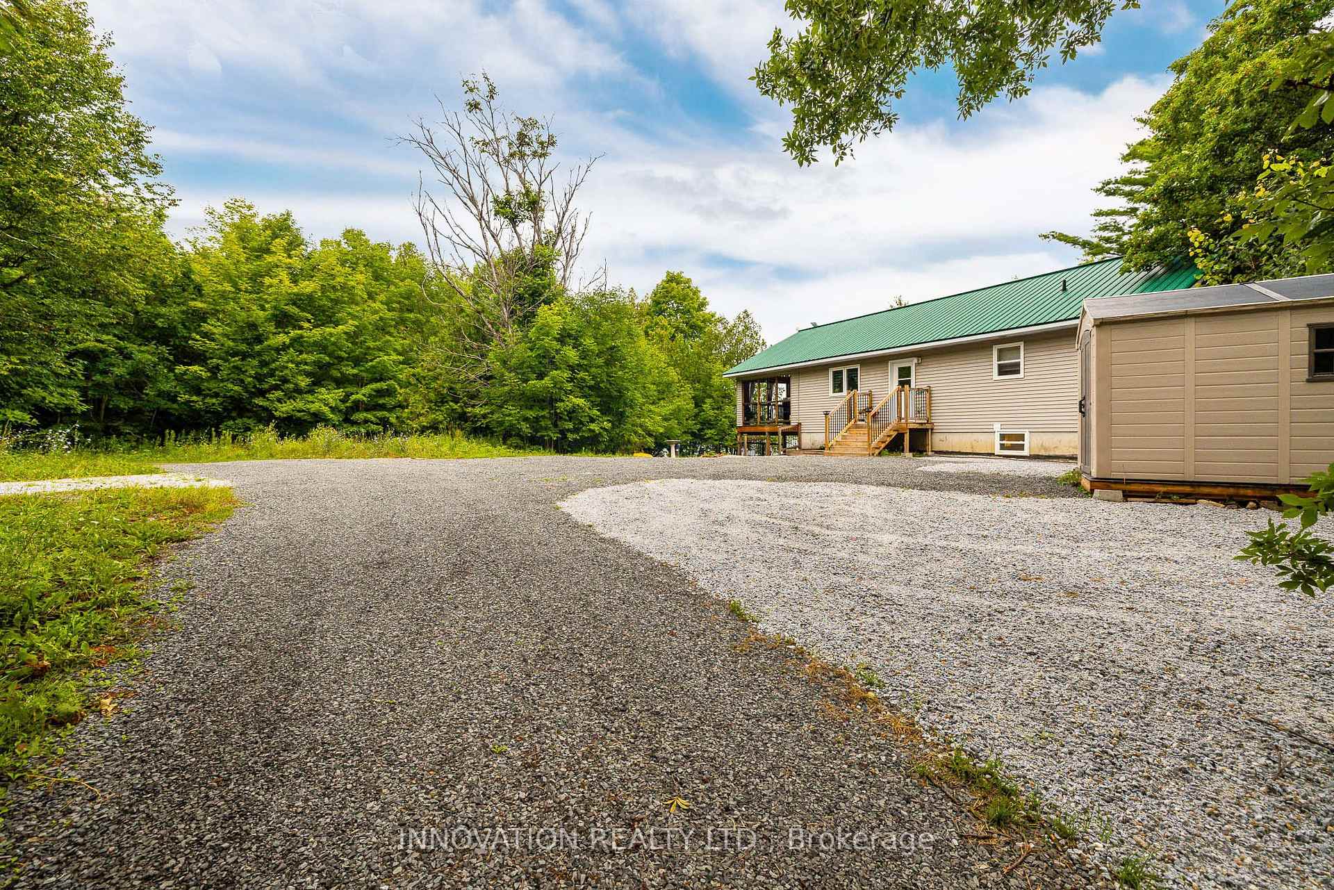 Photo 32 of 688 Dewitt Lane, Frontenac, Frontenac South — HOMEH