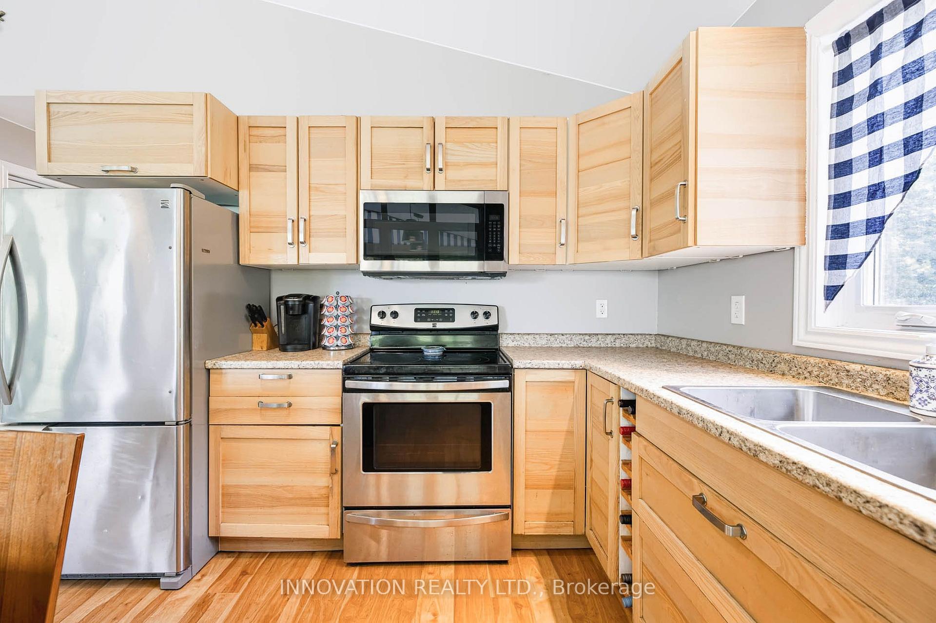 Photo 45 of 688 Dewitt Lane, Frontenac, Frontenac South — HOMEH