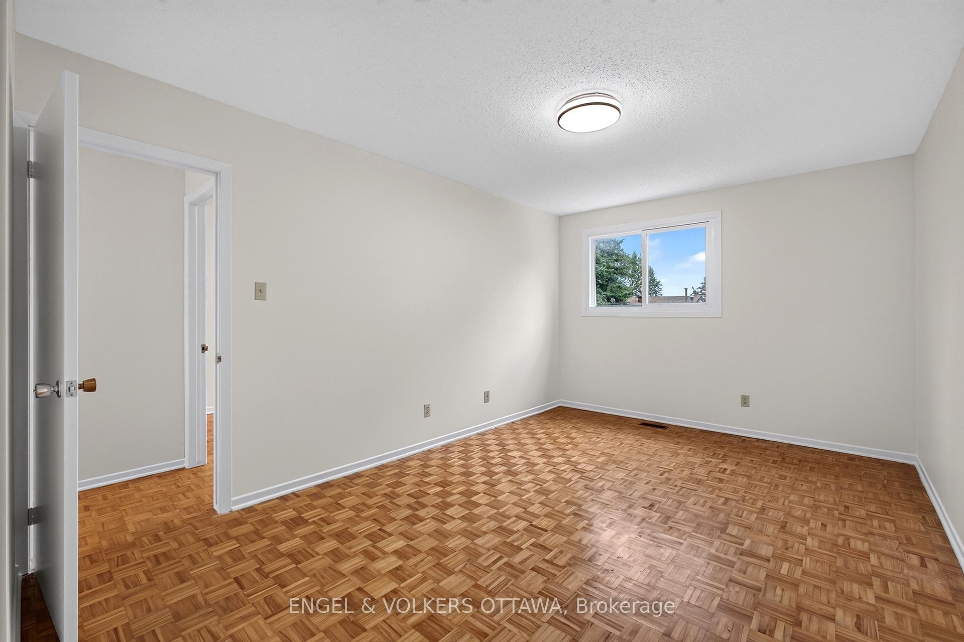 Photo 30 of Unit 117, 176 Birch Hill Private, Ottawa, Carson Meadows — HOMEH