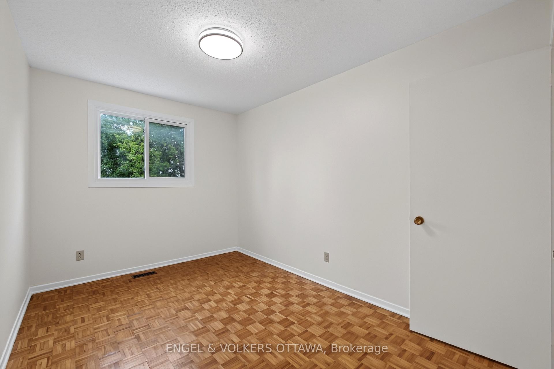 Photo 34 of Unit 117, 176 Birch Hill Private, Ottawa, Carson Meadows — HOMEH