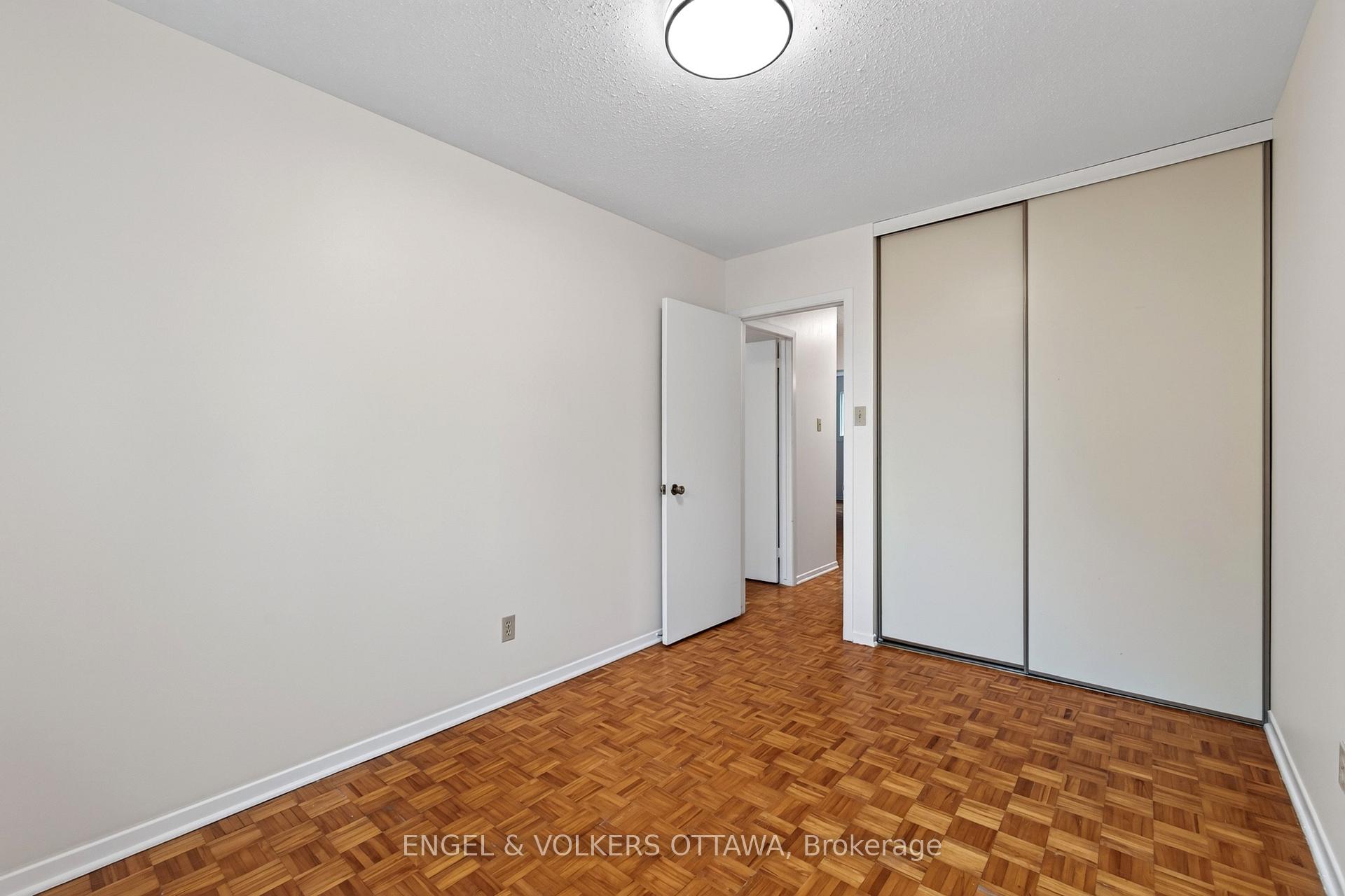 Photo 37 of Unit 117, 176 Birch Hill Private, Ottawa, Carson Meadows — HOMEH
