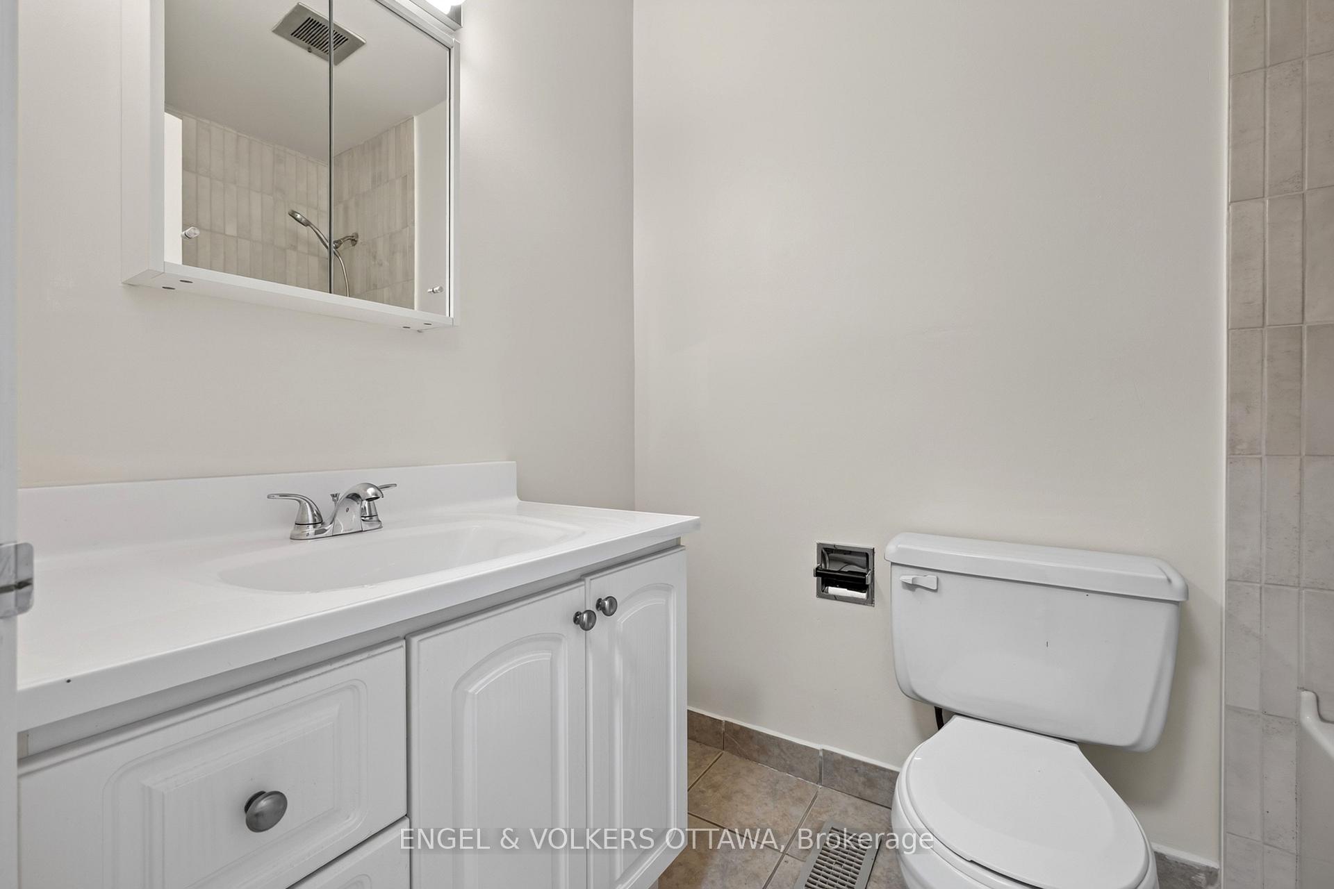 Photo 38 of Unit 117, 176 Birch Hill Private, Ottawa, Carson Meadows — HOMEH
