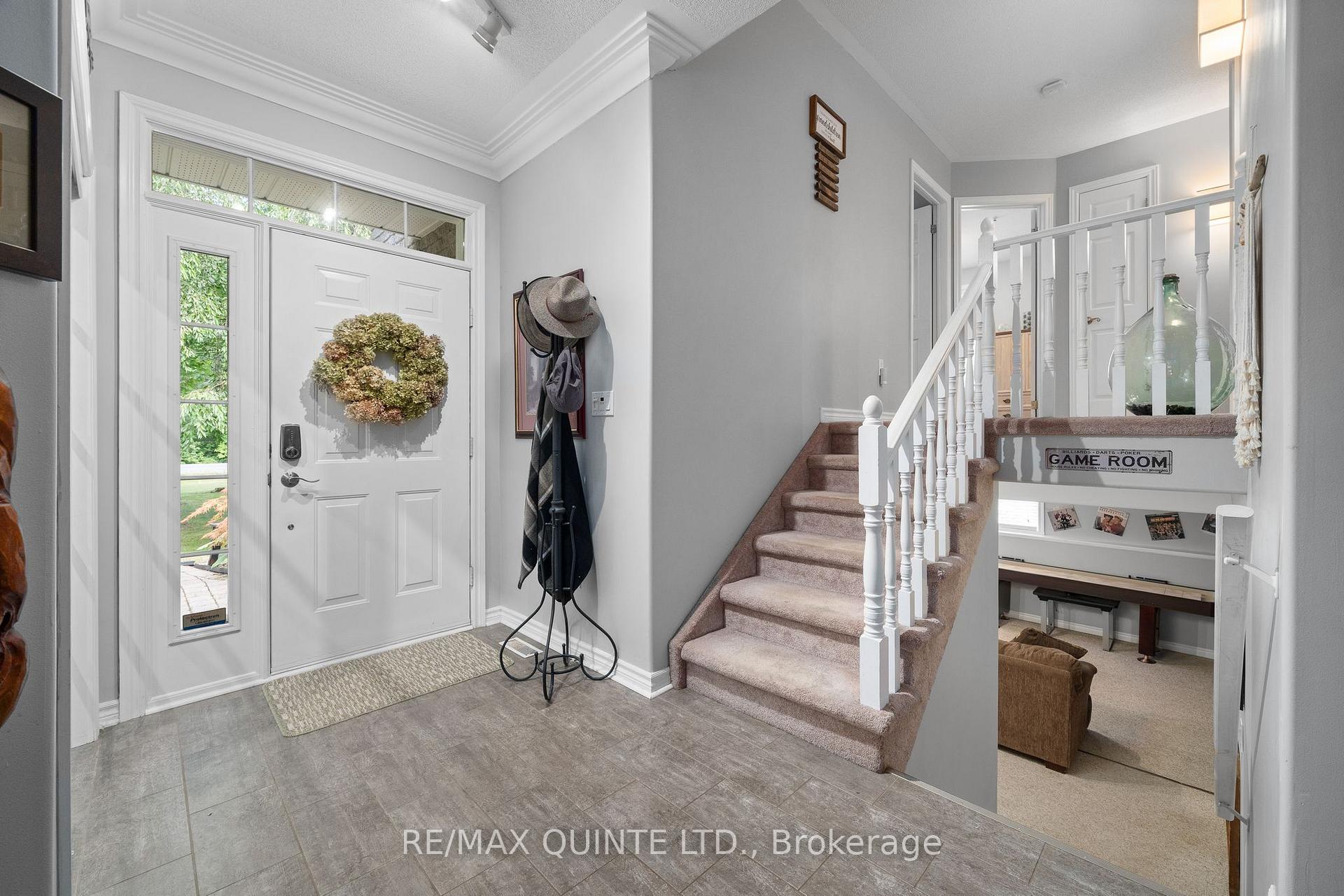 Photo 6 of 291 Colonial Drive, Quinte West, Murray Ward — HOMEH