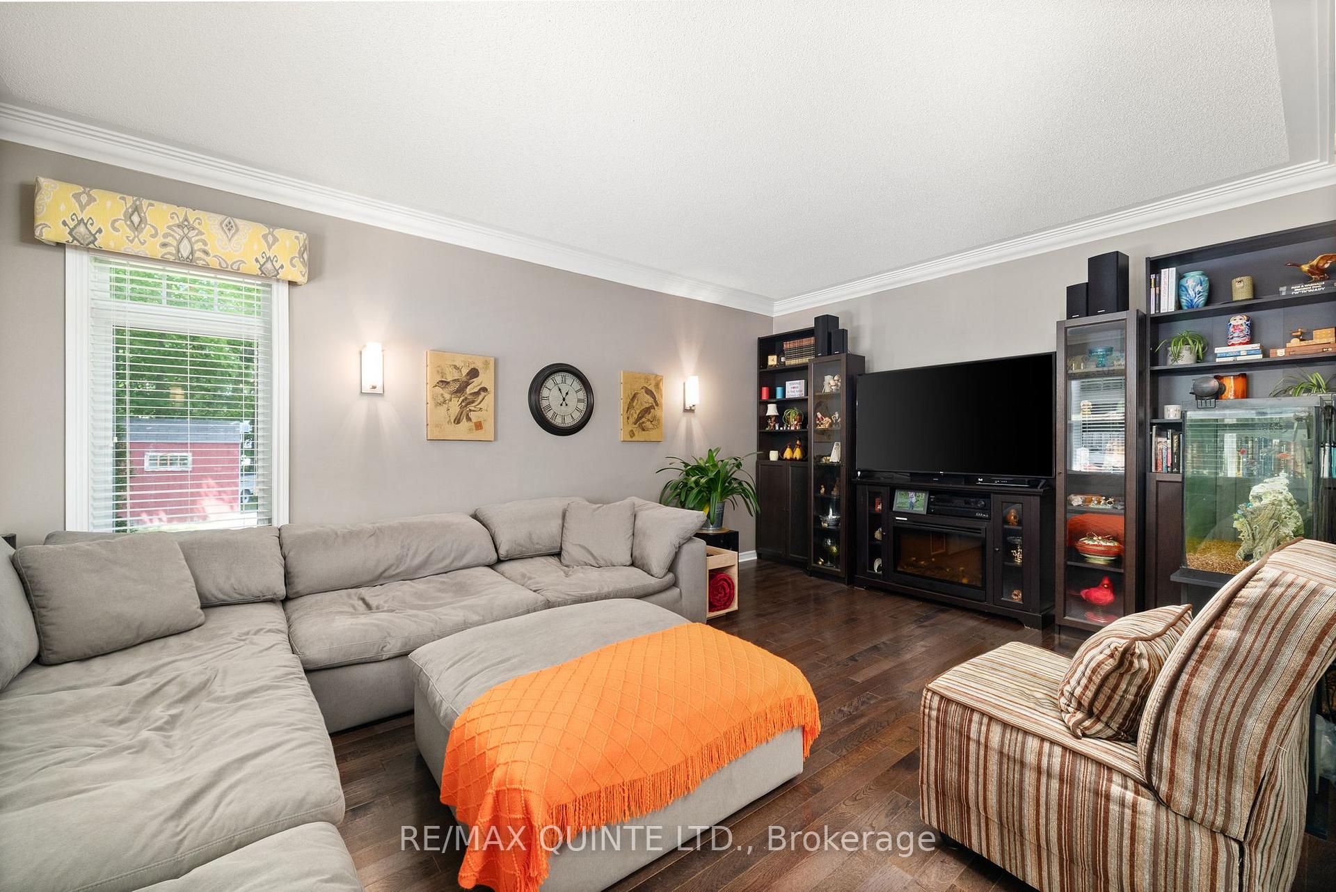 Photo 14 of 291 Colonial Drive, Quinte West, Murray Ward — HOMEH