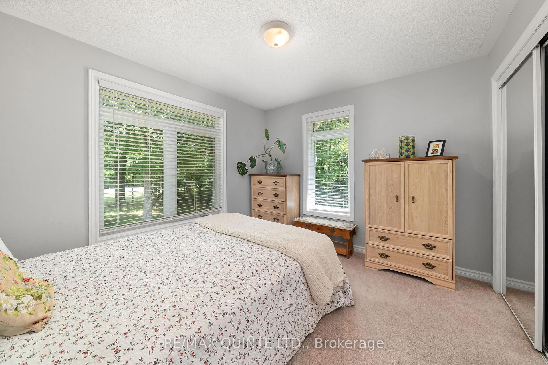 Photo 19 of 291 Colonial Drive, Quinte West, Murray Ward — HOMEH