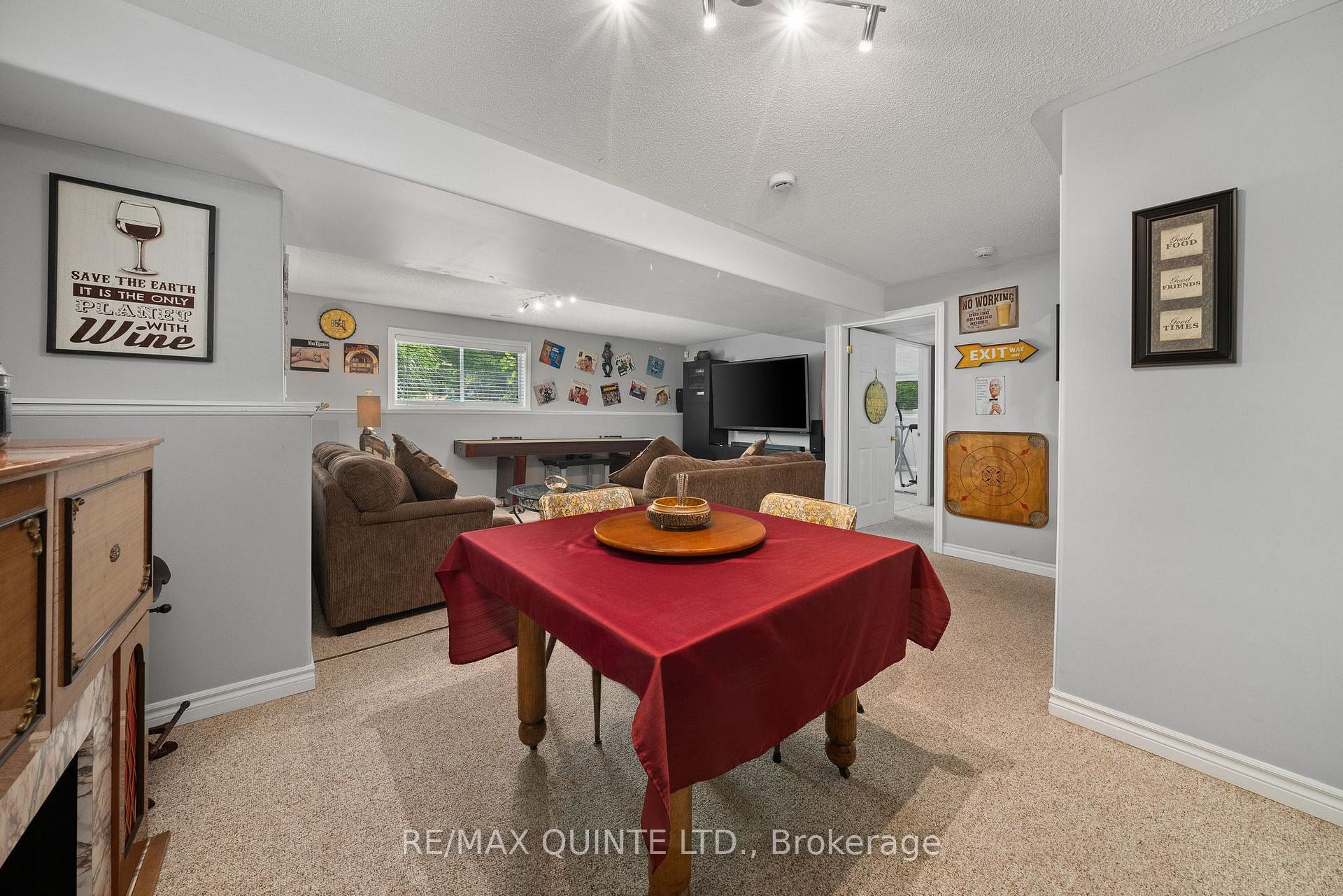 Photo 27 of 291 Colonial Drive, Quinte West, Murray Ward — HOMEH