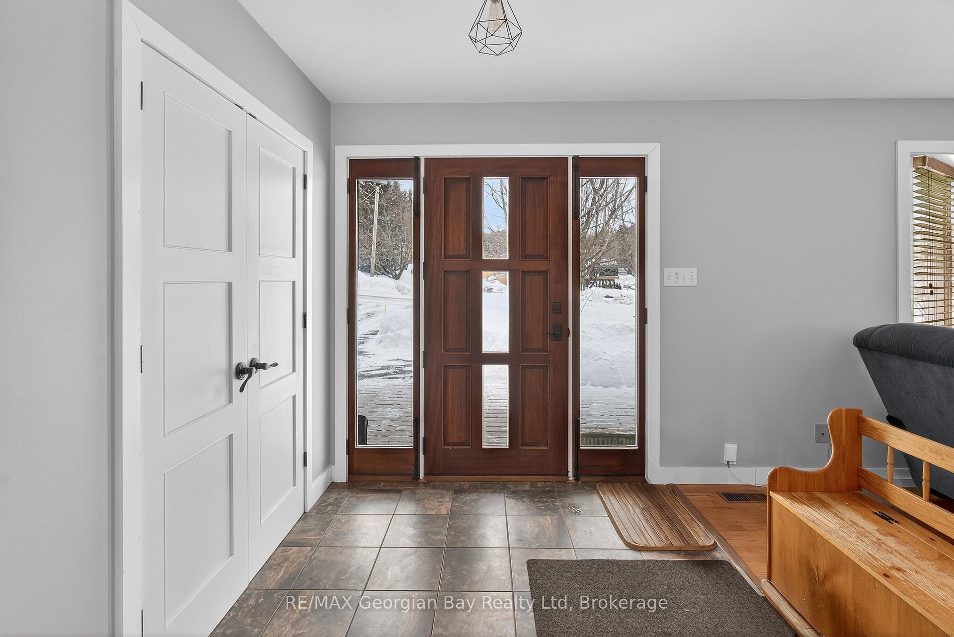 Photo 3 of 63 Lepage Drive, Penetanguishene — HOMEH
