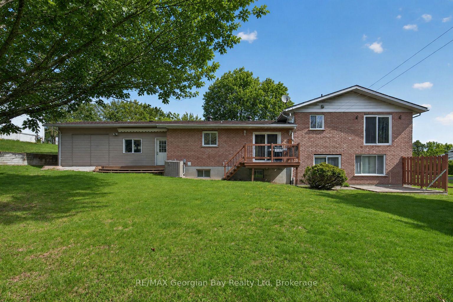 Photo 31 of 63 Lepage Drive, Penetanguishene — HOMEH