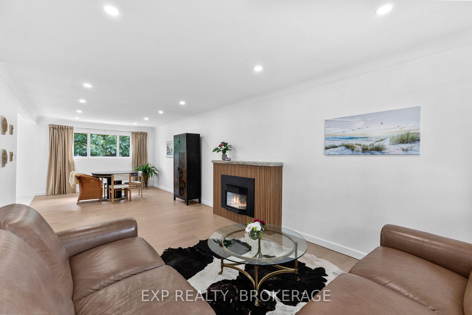 Photo 17 of 1502 Farnsworth Avenue, Ottawa, Alta Vista — HOMEH