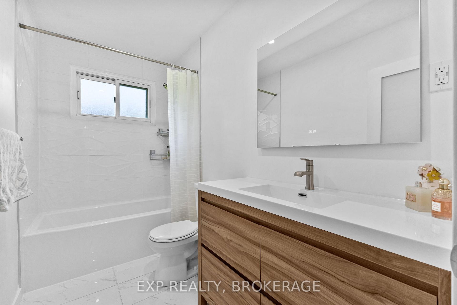 Photo 25 of 1502 Farnsworth Avenue, Ottawa, Alta Vista — HOMEH