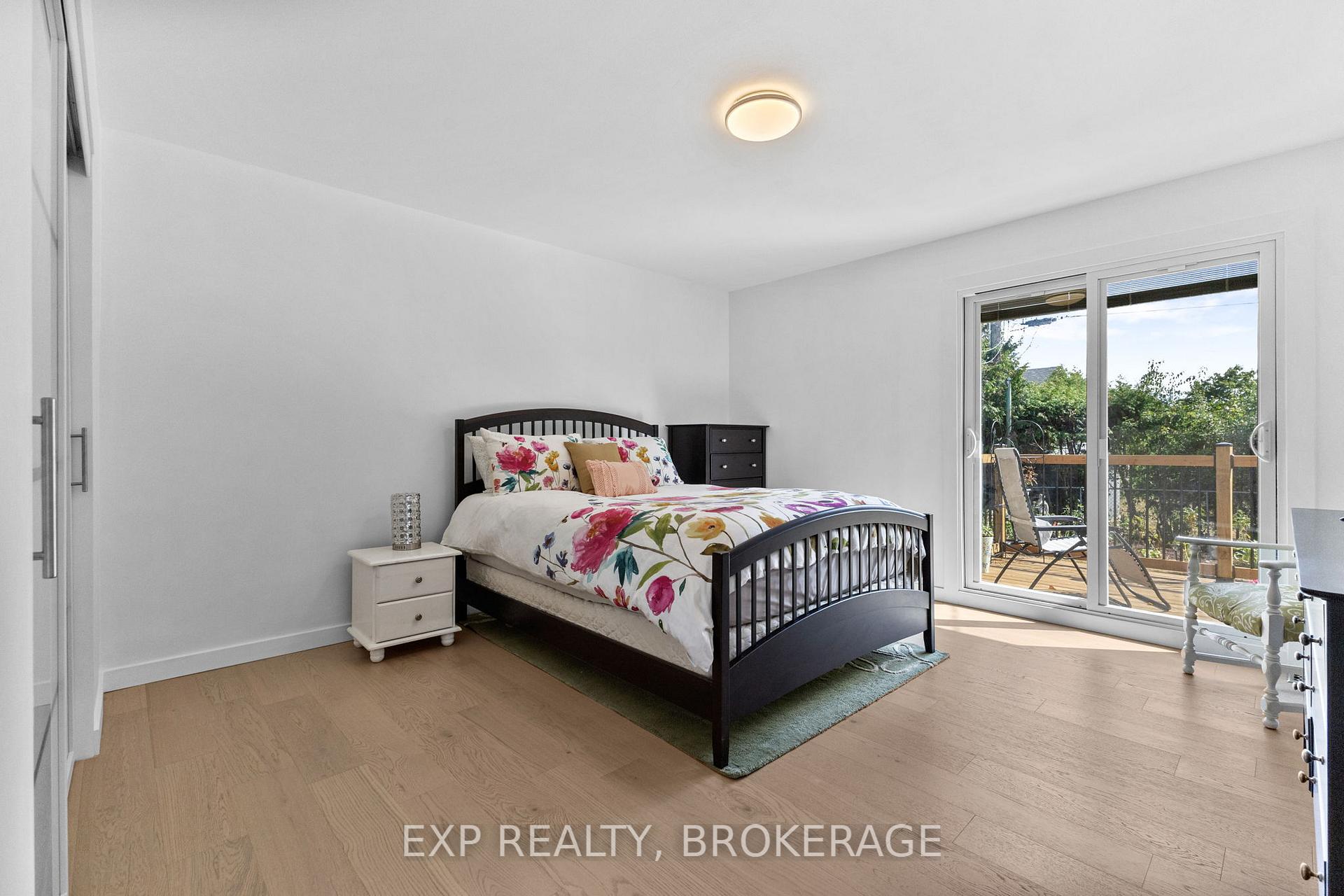 Photo 26 of 1502 Farnsworth Avenue, Ottawa, Alta Vista — HOMEH