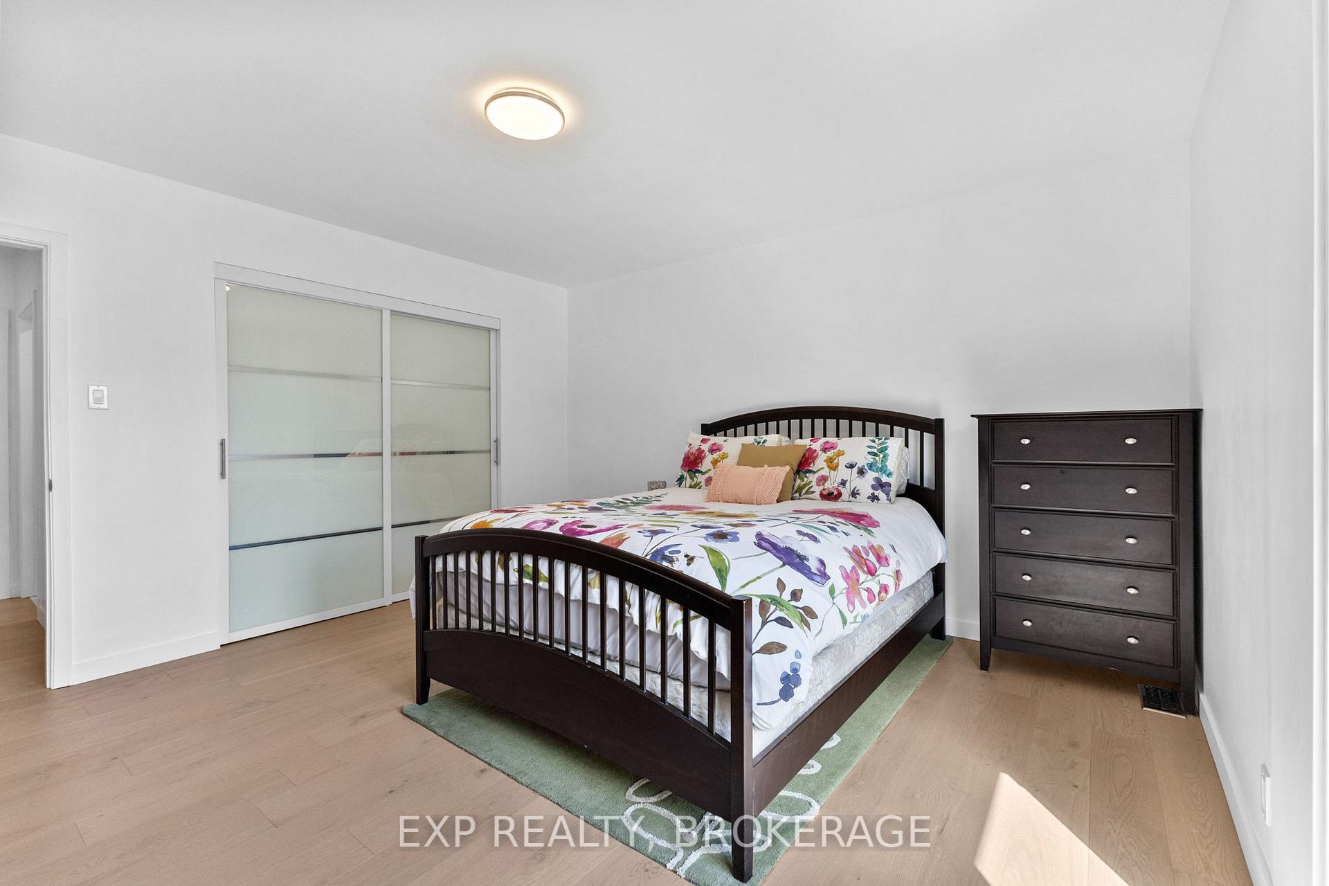 Photo 28 of 1502 Farnsworth Avenue, Ottawa, Alta Vista — HOMEH