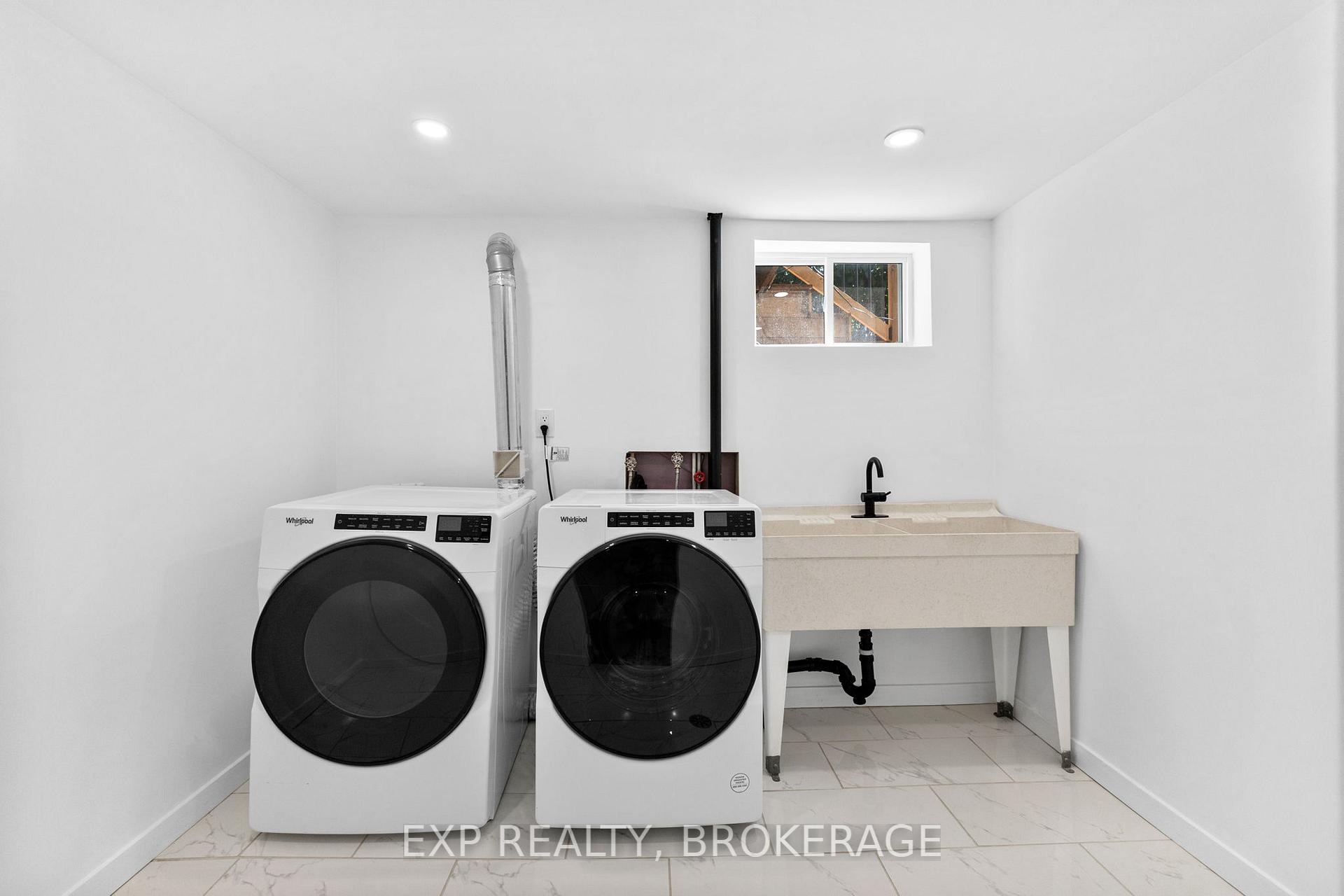 Photo 33 of 1502 Farnsworth Avenue, Ottawa, Alta Vista — HOMEH