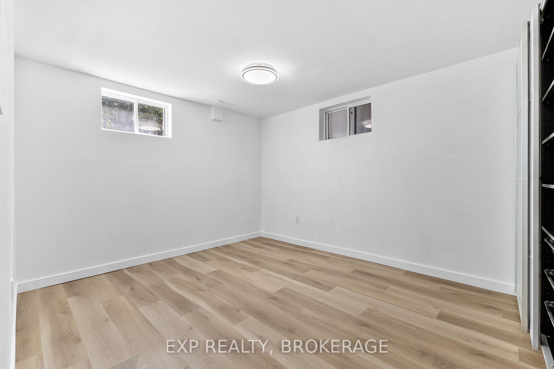 Photo 35 of 1502 Farnsworth Avenue, Ottawa, Alta Vista — HOMEH