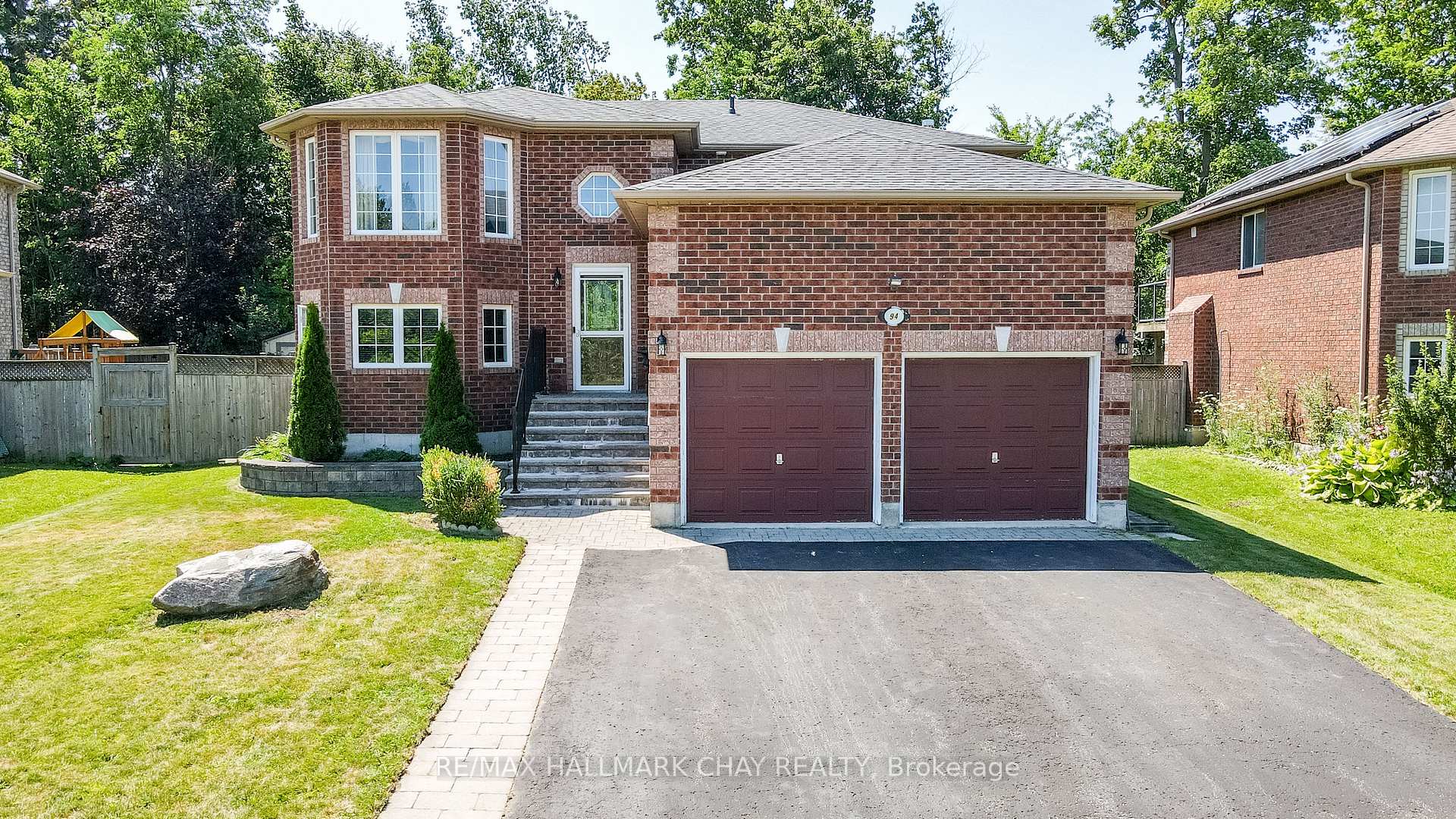Photo 1 of 94 Sandringham Drive, Barrie, Innis-Shore — HOMEH