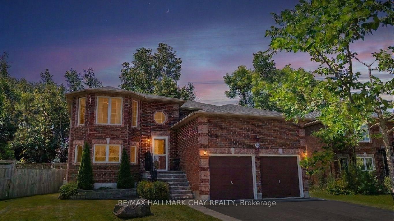 Photo 36 of 94 Sandringham Drive, Barrie, Innis-Shore — HOMEH