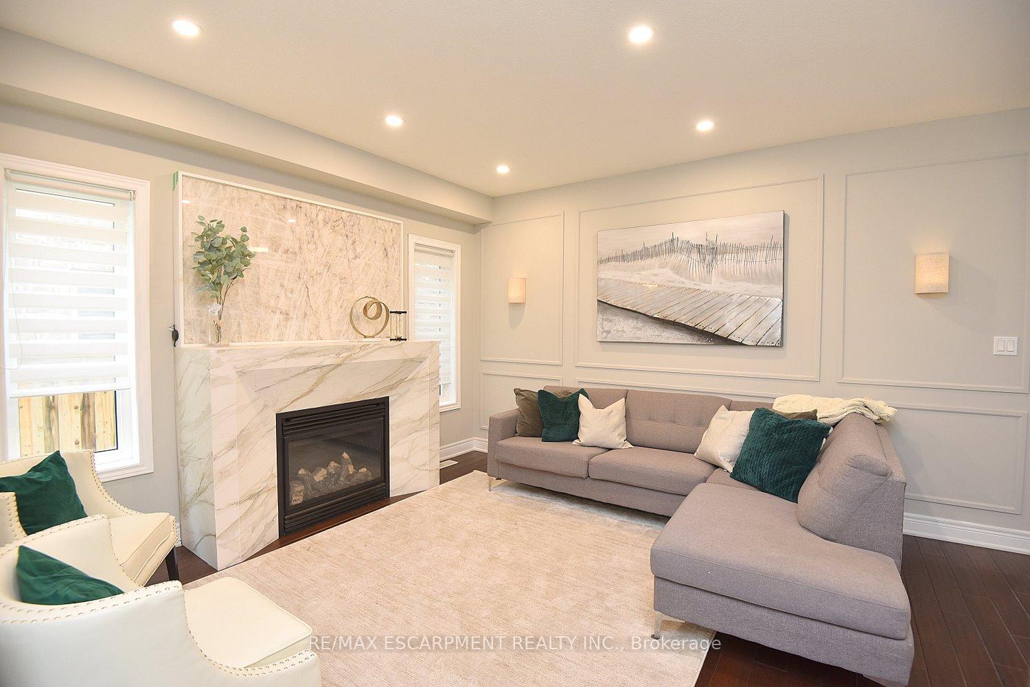 Photo 7 of 74 Lampman Drive, Grimsby, Grimsby West — HOMEH