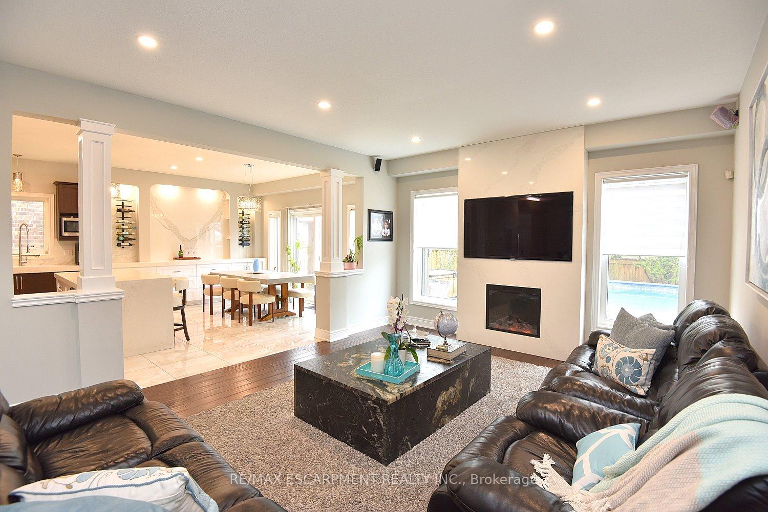 Photo 20 of 74 Lampman Drive, Grimsby, Grimsby West — HOMEH