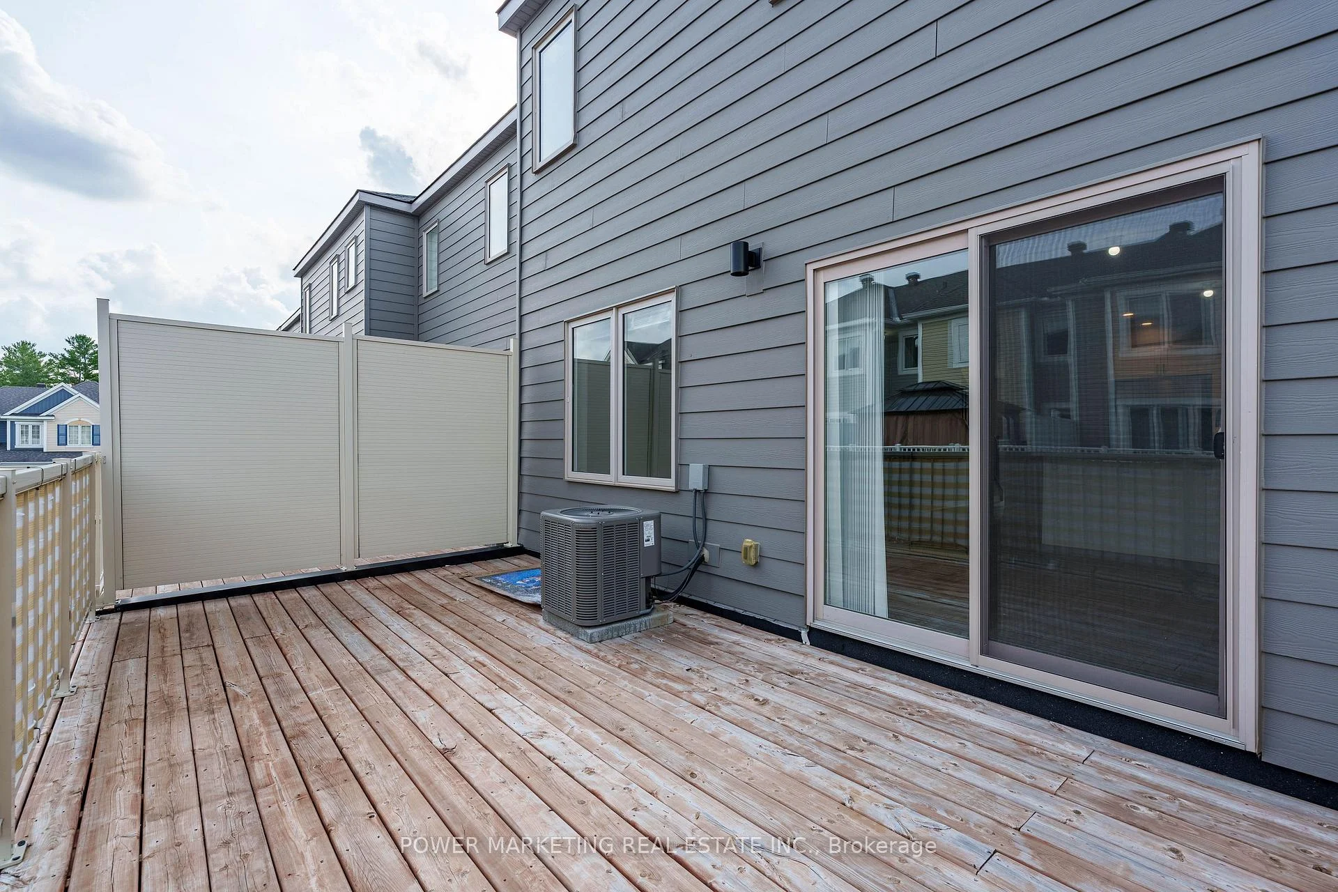 Photo 20 of 30 Limnos Lane, Ottawa, Stittsville (North) — HOMEH