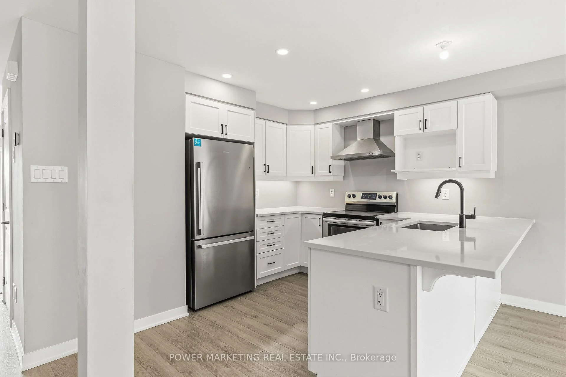 Photo 26 of 30 Limnos Lane, Ottawa, Stittsville (North) — HOMEH